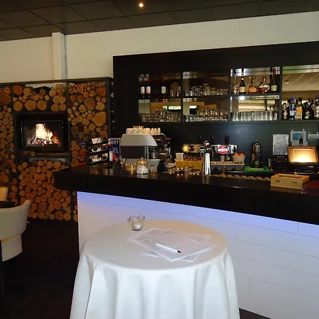 Aparthotel Hotel Ptc Plus Ede