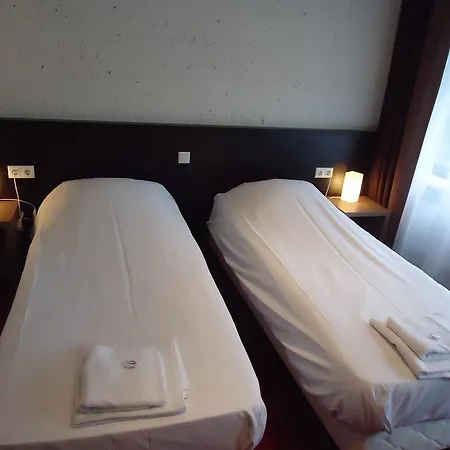 Hotel Ptc Plus Ede